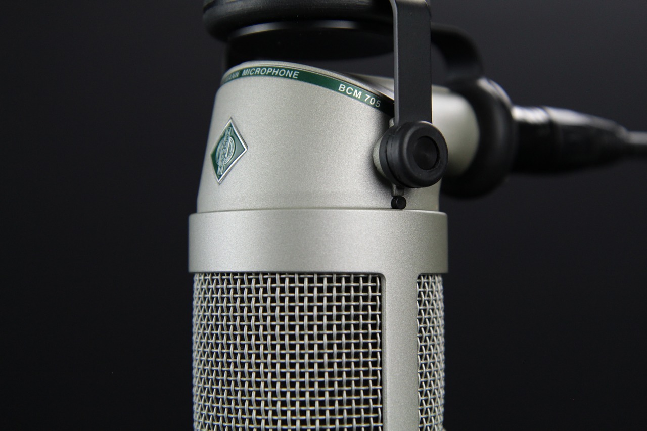 Sound And Vision: Techniques To Intergrate Your Business Podcast Onto YouTube 3 microphone
