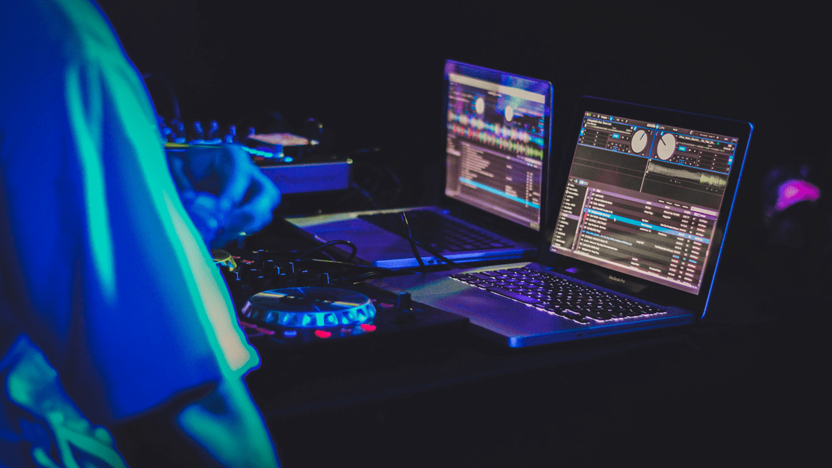 Reelnreel 150 Best Practices For Playing Prerecorded Videos On A Livestream
